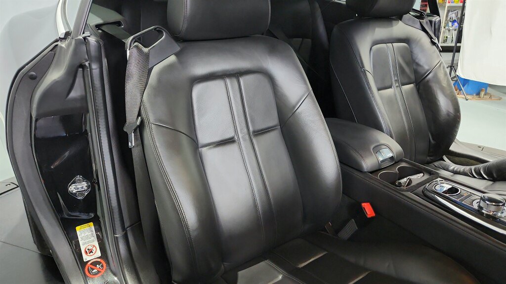 Used 2014 Jaguar XK Touring RWD image 33