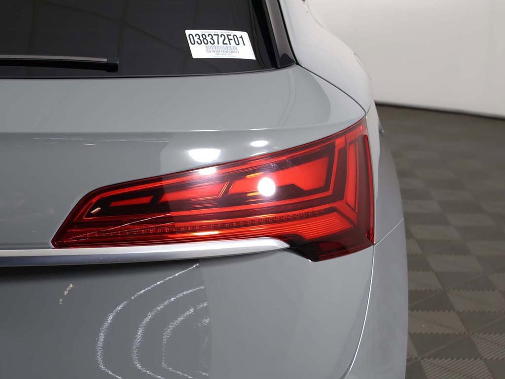 Used 2022 Audi SQ5 Premium Plus w/ Premium Plus Package image 17