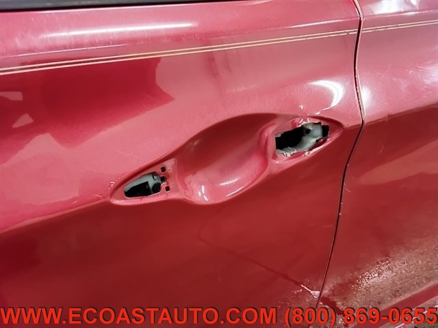 Used 2014 Hyundai Elantra SE w/ Option Group 02 FWD image 18