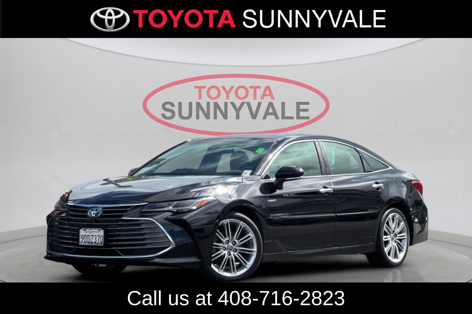 Certified 2021 Toyota Avalon Limited w/ Advanced Safety Package image 2