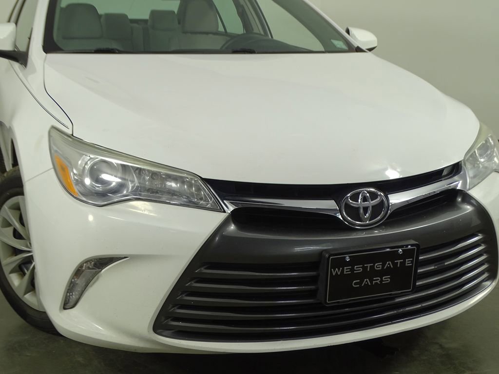 Used 2017 Toyota Camry LE image 42