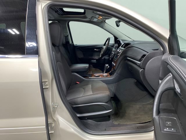 Used 2013 Chevrolet Traverse LT w/ All-Star Edition AWD/4WD image 15