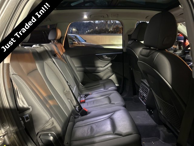 Used 2022 Audi Q7 3.0T Prestige image 12