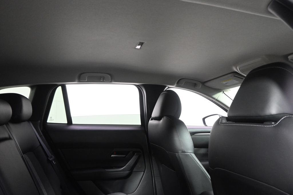 Used 2024 MAZDA CX-50 AWD 2.5 S w/ Preferred Package image 17
