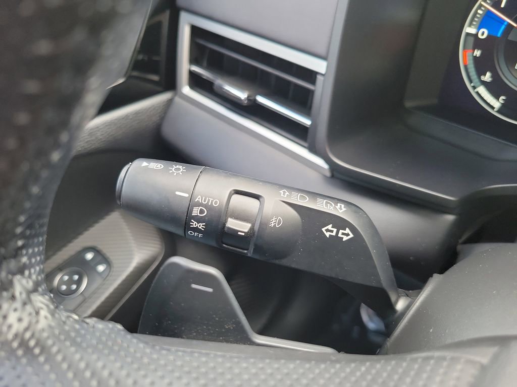 Used 2024 Mitsubishi Outlander SEL image 16