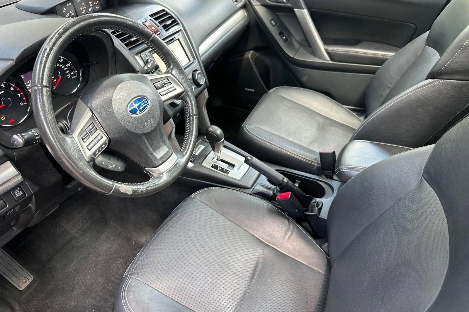 Used 2014 Subaru Forester 2.5i Touring AWD/4WD image 4