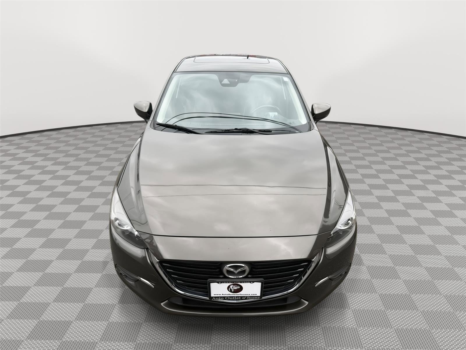 Used 2017 MAZDA MAZDA3 Grand Touring image 3