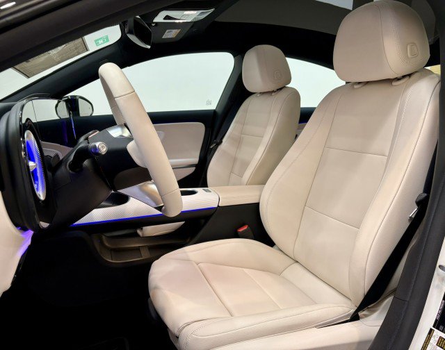 New 2026 Mercedes-Benz CLA 250+ image 12