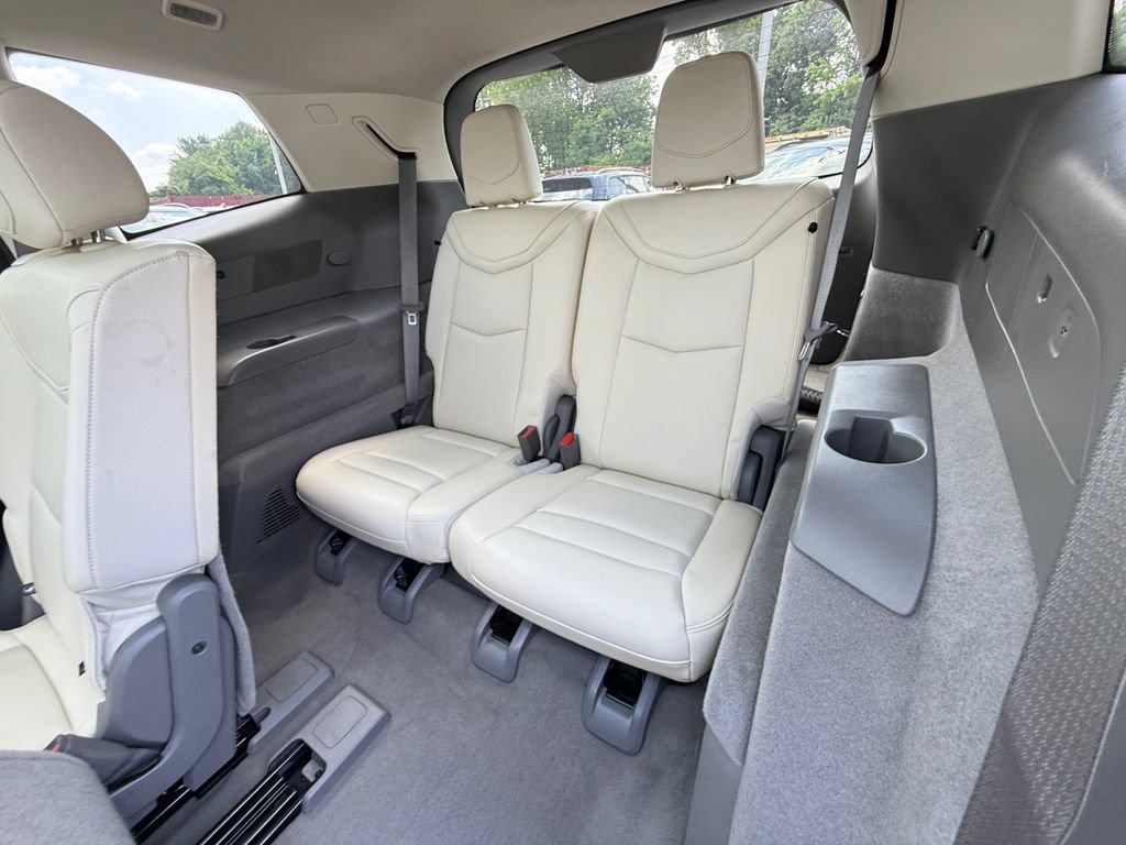 Used 2024 Cadillac XT6 Premium Luxury AWD/4WD image 26