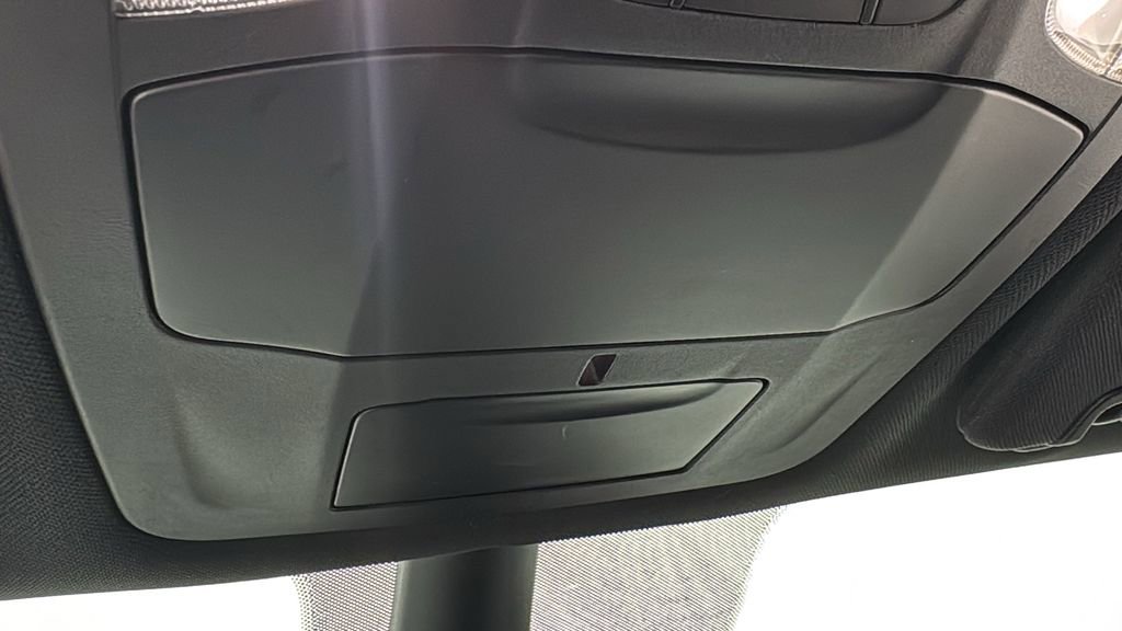 Used 2024 Chrysler Pacifica Select image 38