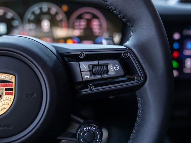 New 2026 Porsche Cayenne GTS image 48