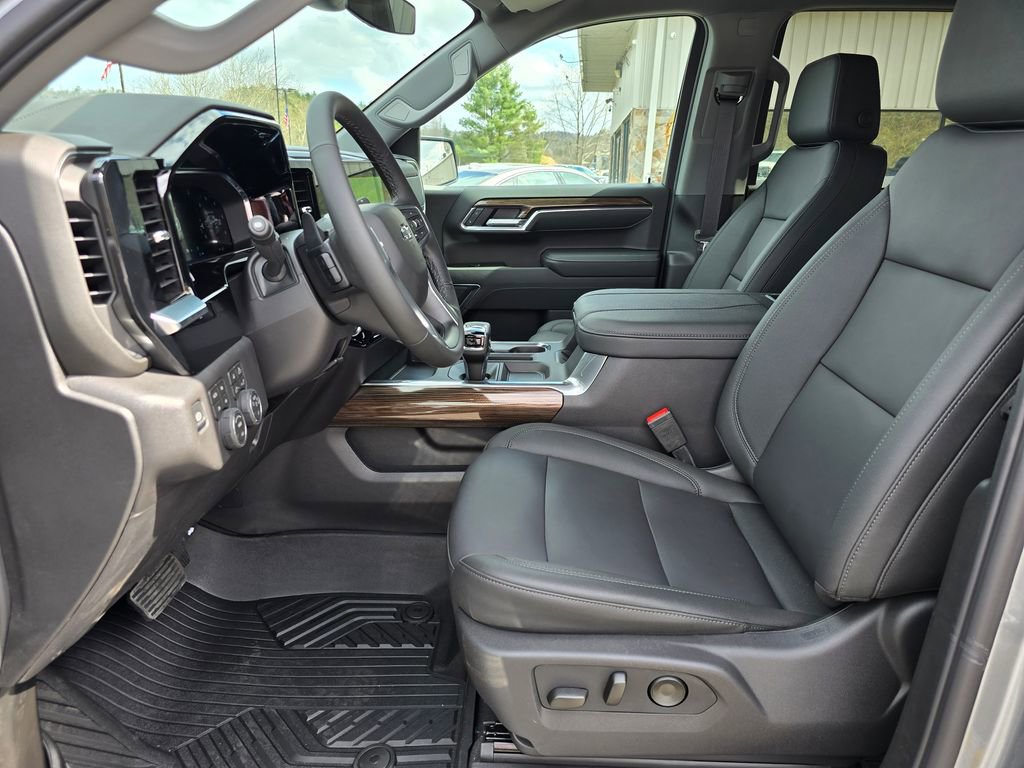 New 2026 Chevrolet Silverado 1500 LT Trail Boss image 4