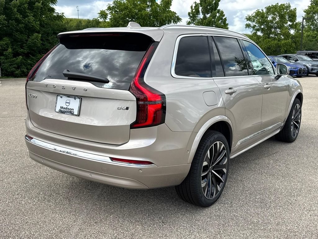 New 2026 Volvo XC90 B6 Plus w/ Protection Package AWD/4WD image 4