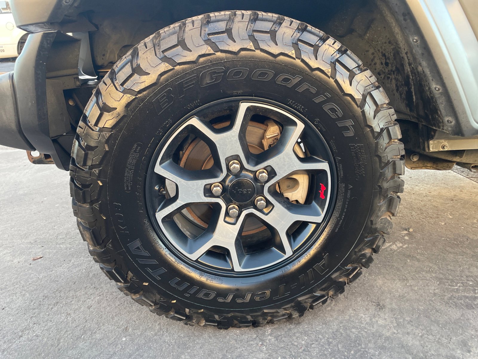 Used 2019 Jeep Wrangler Unlimited Sport image 11