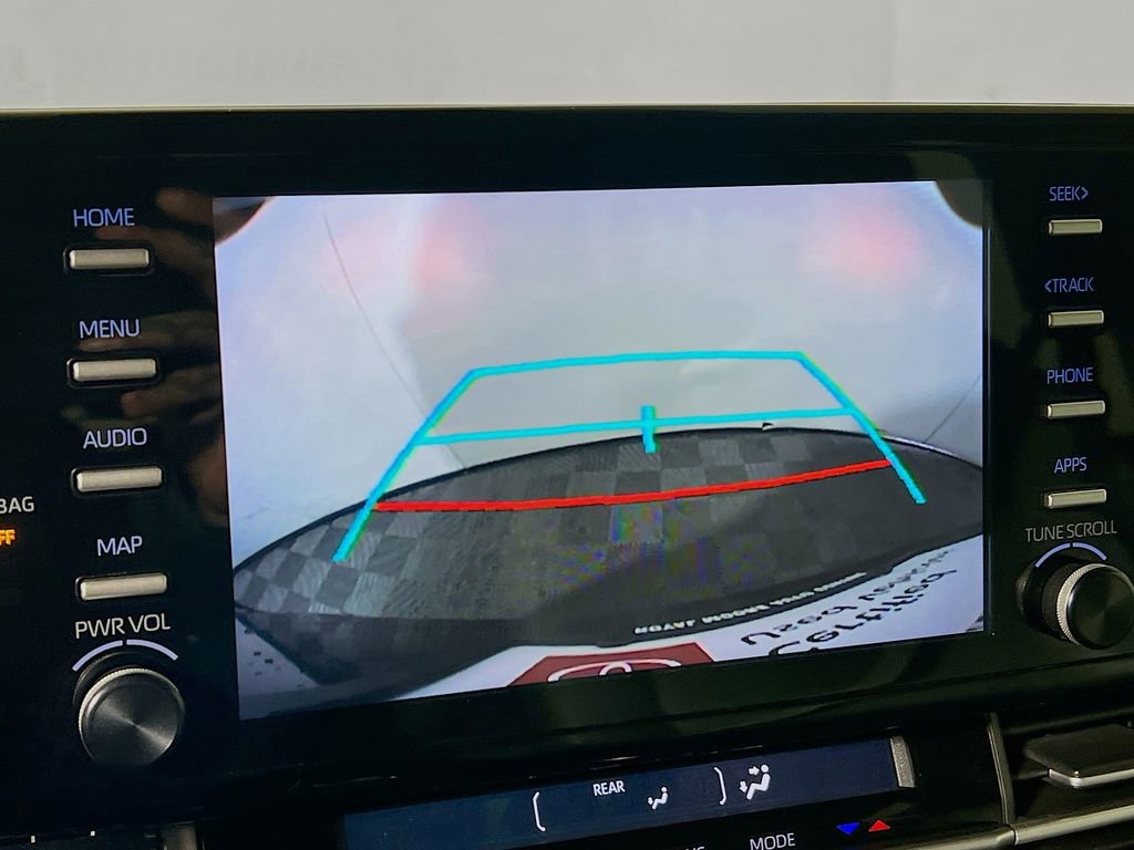 Certified 2022 Toyota Sienna XLE image 13