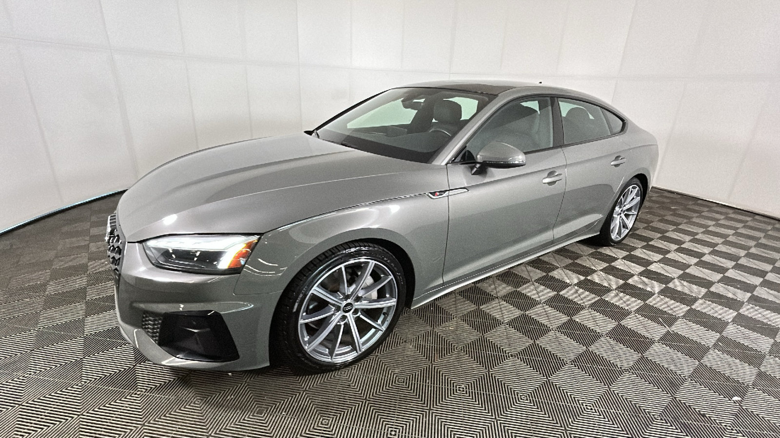 Used 2025 Audi A5 2.0T Premium AWD/4WD image 6