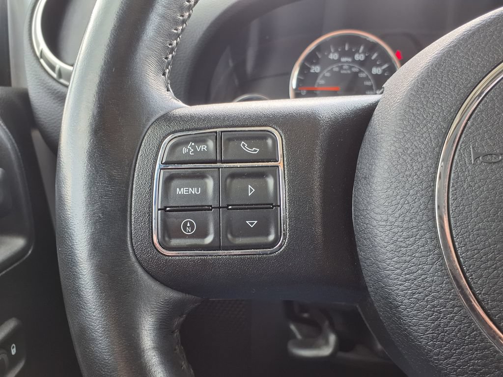 Used 2016 Jeep Wrangler Unlimited Sahara w/ Connectivity Group AWD/4WD image 22