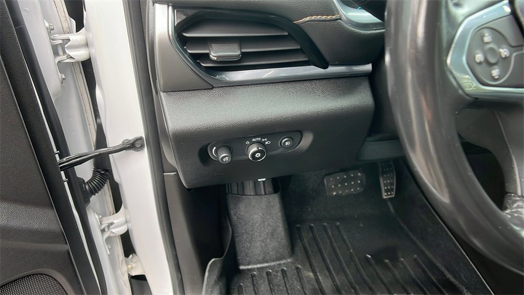 Used 2019 Chevrolet Traverse LT image 26