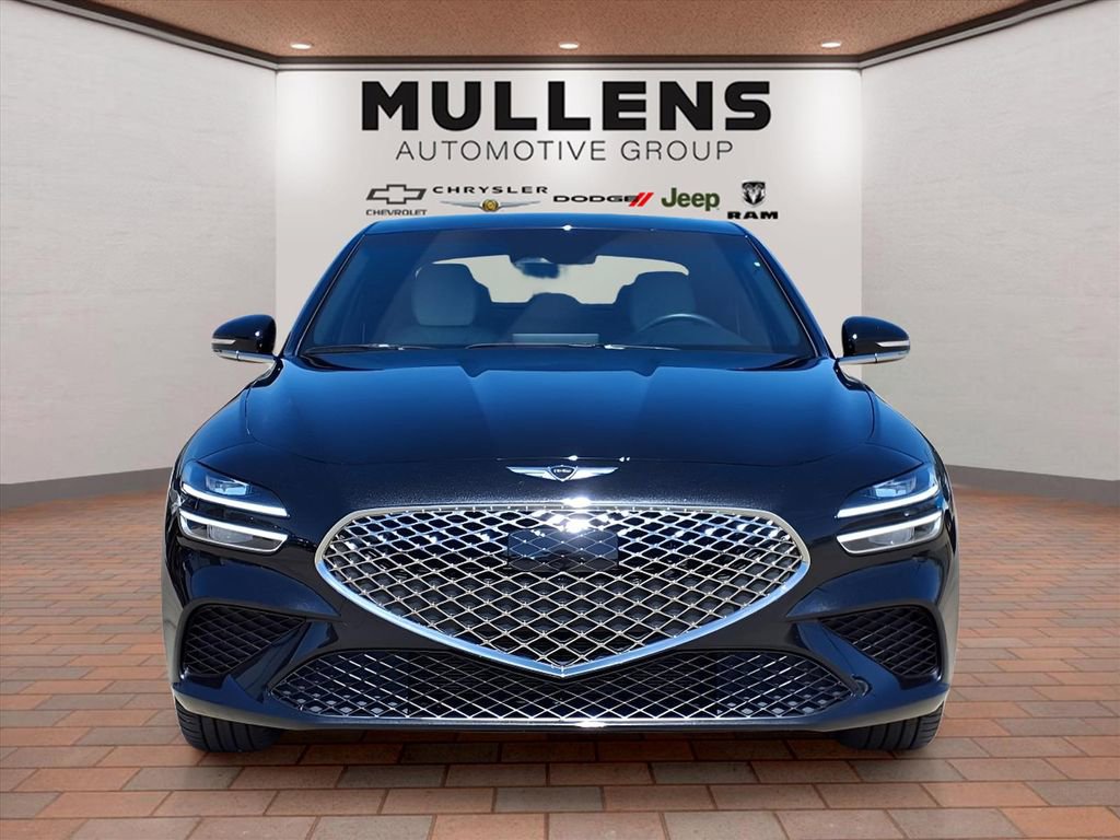 Used 2024 Genesis G70 2.5T RWD image 2
