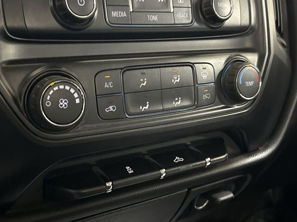 Used 2016 Chevrolet Silverado 2500 W/T image 15