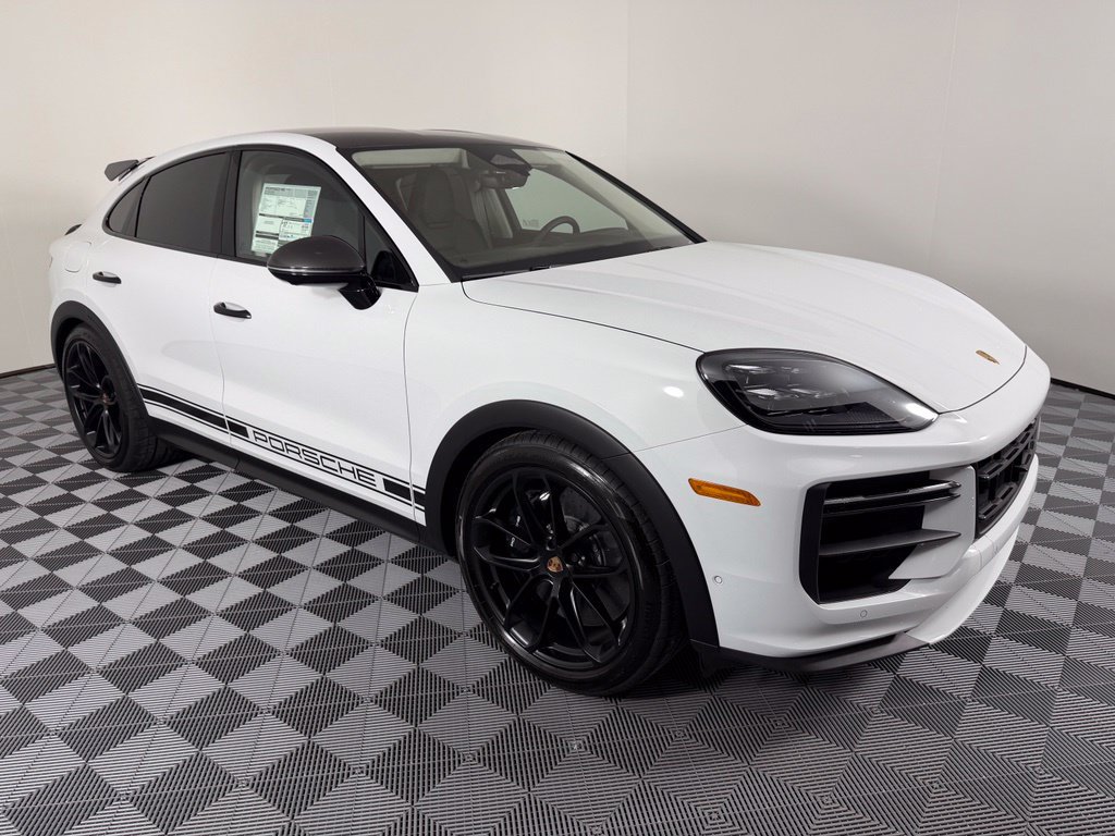 New 2027 Porsche Cayenne Turbo GT AWD/4WD image 13
