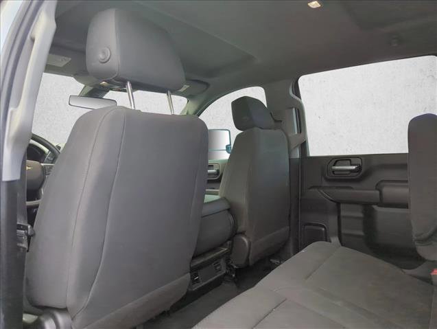 Used 2021 Chevrolet Silverado 2500 Custom w/ Custom Value Package image 17