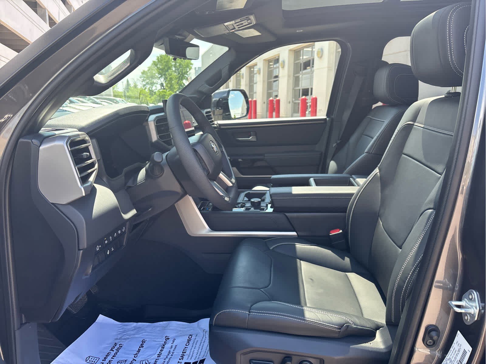 Certified 2026 Toyota Tundra Limited AWD/4WD image 9