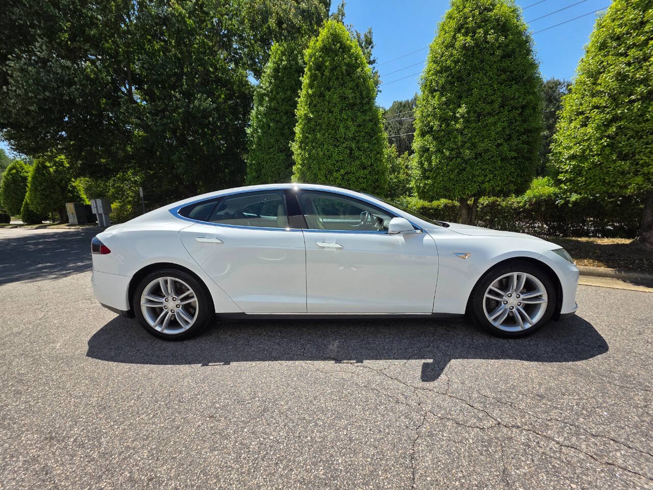 Used 2013 Tesla Model S RWD image 6