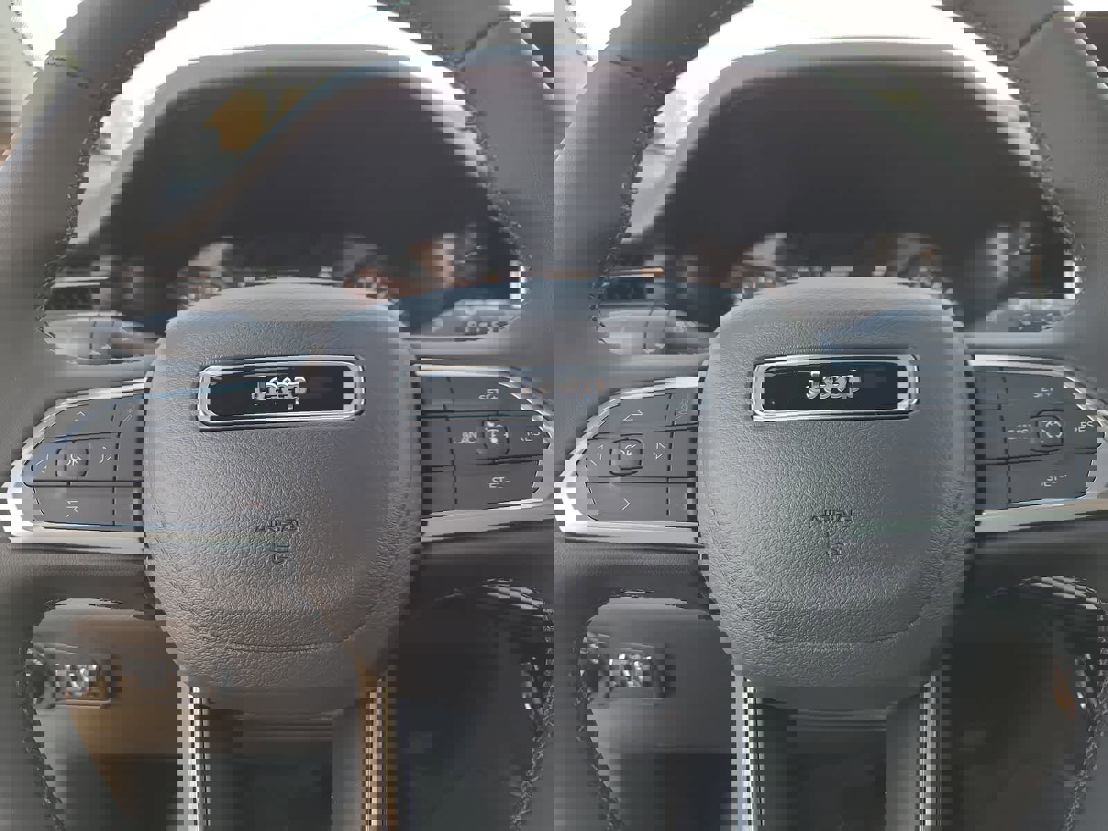 New 2026 Jeep Compass Latitude image 23