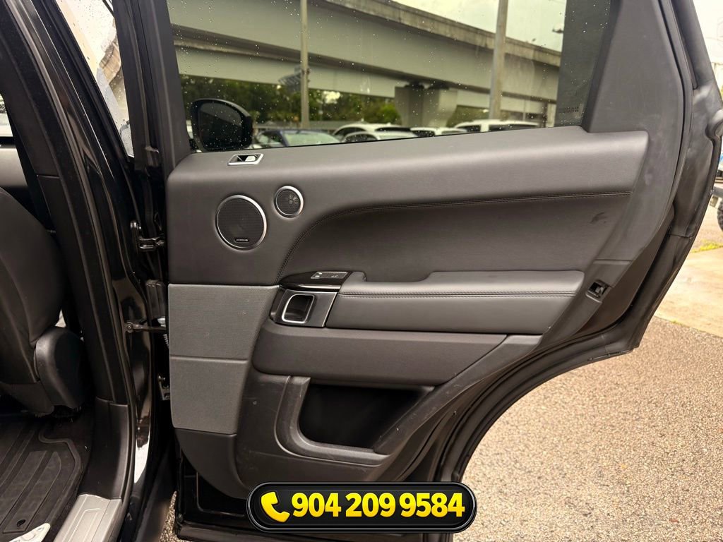 Used 2019 Land Rover Range Rover Sport HSE image 29