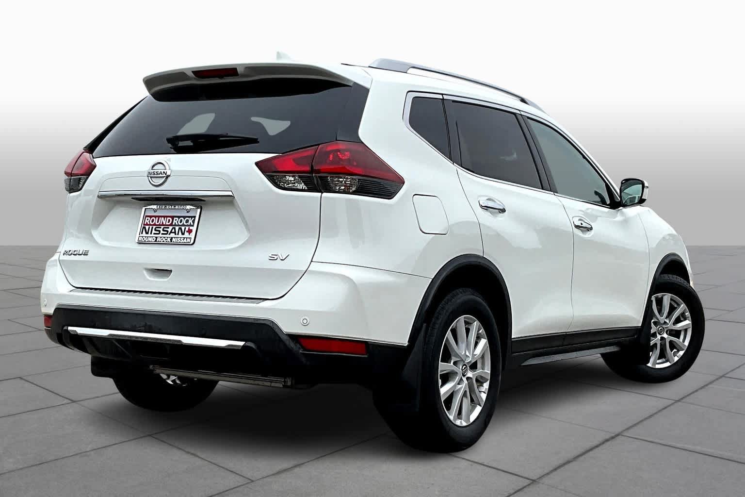 Used 2019 Nissan Rogue SV FWD image 13