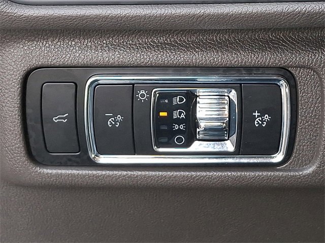 Used 2024 Lincoln Corsair Reserve w/ Equipment Group 201A image 26