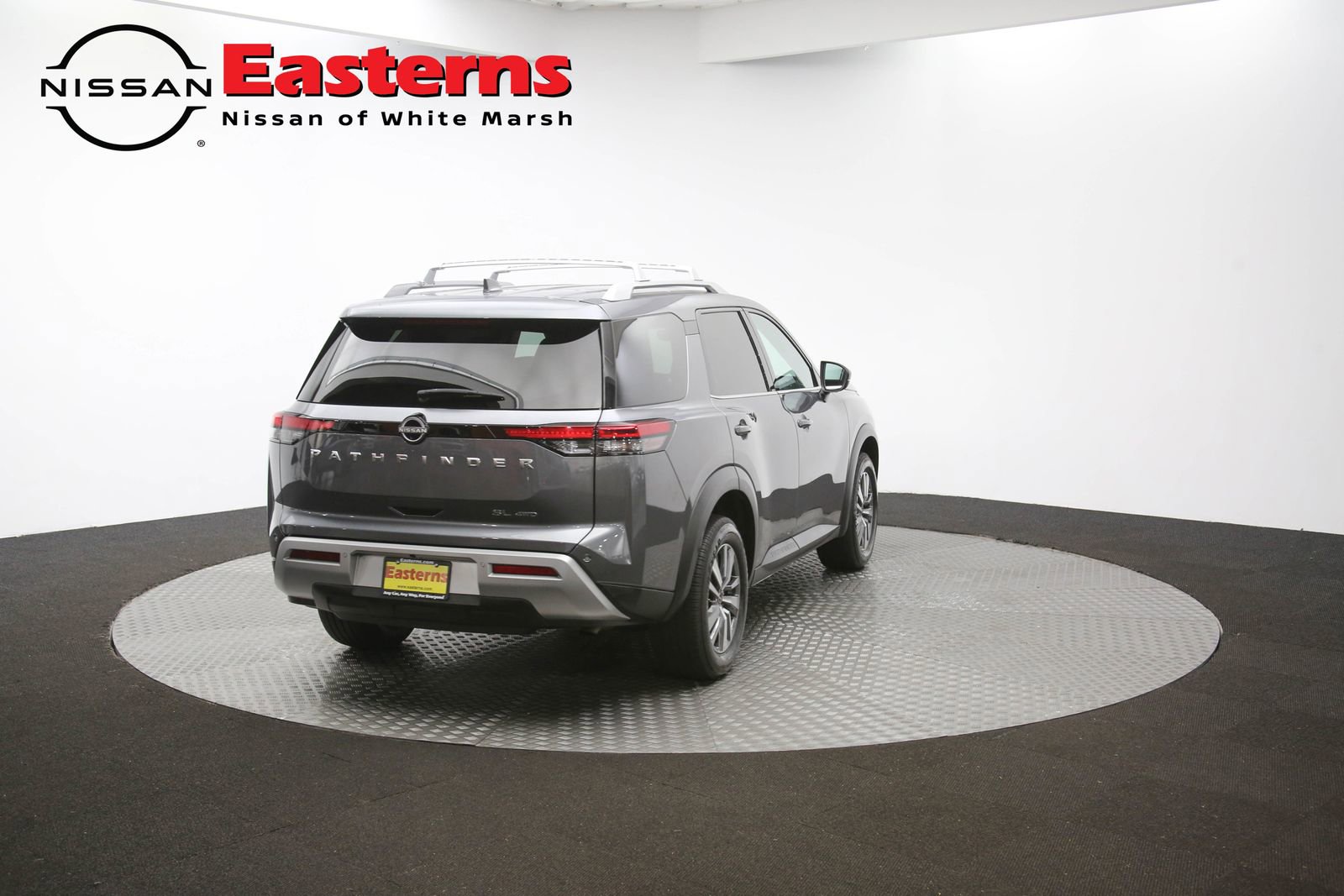 Used 2023 Nissan Pathfinder SL image 72