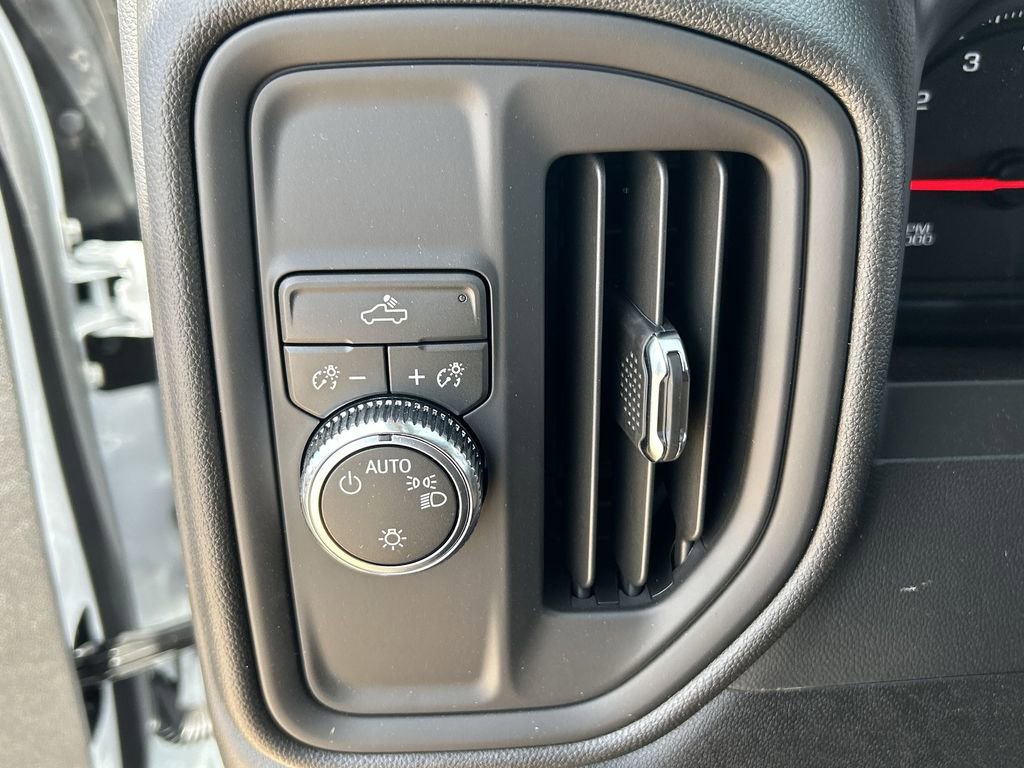 New 2026 GMC Sierra 3500 Pro w/ Convenience Package image 18