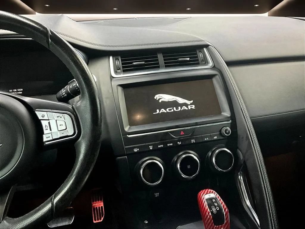 Used 2020 Jaguar E-PACE SE AWD/4WD image 11