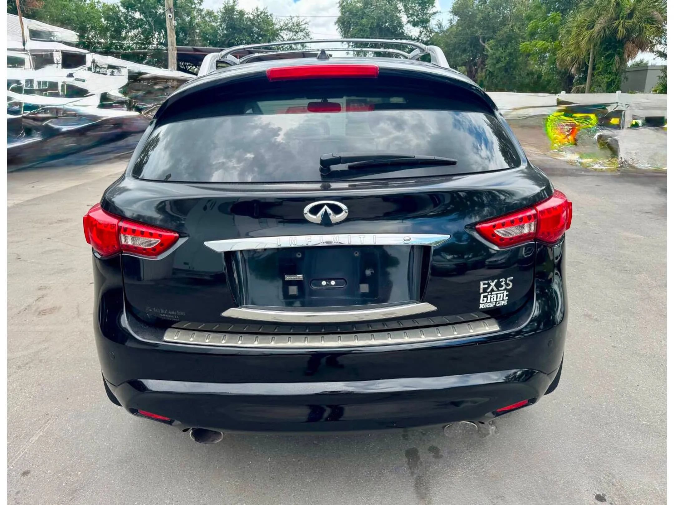 Used 2012 INFINITI FX35 2WD w/ Premium Pkg image 8