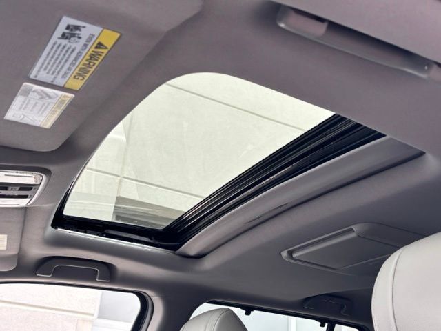 Used 2015 Honda Pilot Touring image 10