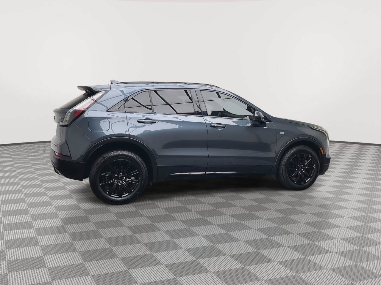 Used 2019 Cadillac XT4 Sport AWD/4WD image 40