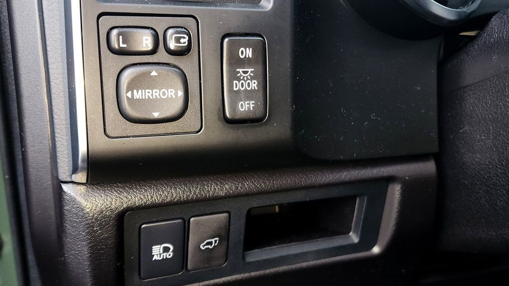 Used 2020 Toyota Sequoia TRD Pro image 31