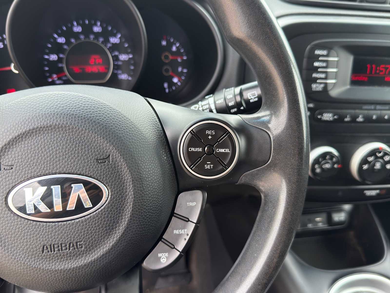 Used 2016 Kia Soul FWD image 15