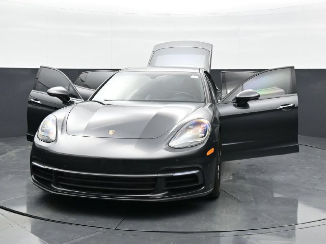 Used 2020 Porsche Panamera 4 AWD/4WD image 49