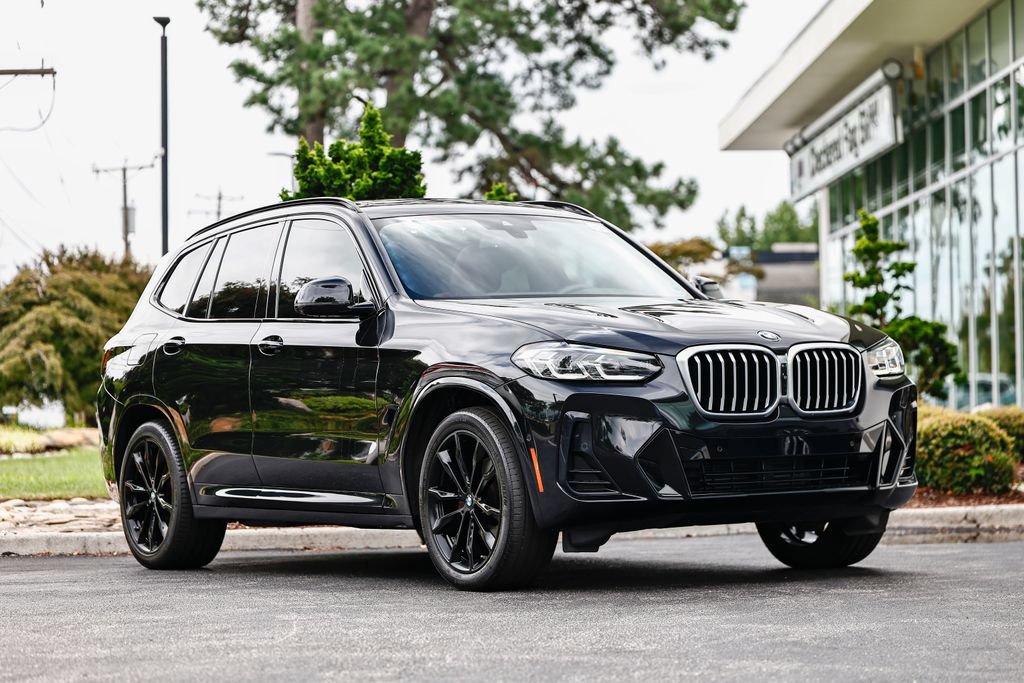 Used 2023 BMW X3 xDrive30i w/ M Sport Package AWD/4WD image 1