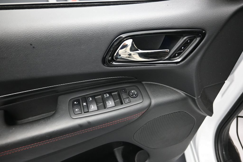 Used 2023 Dodge Durango R/T RWD image 10