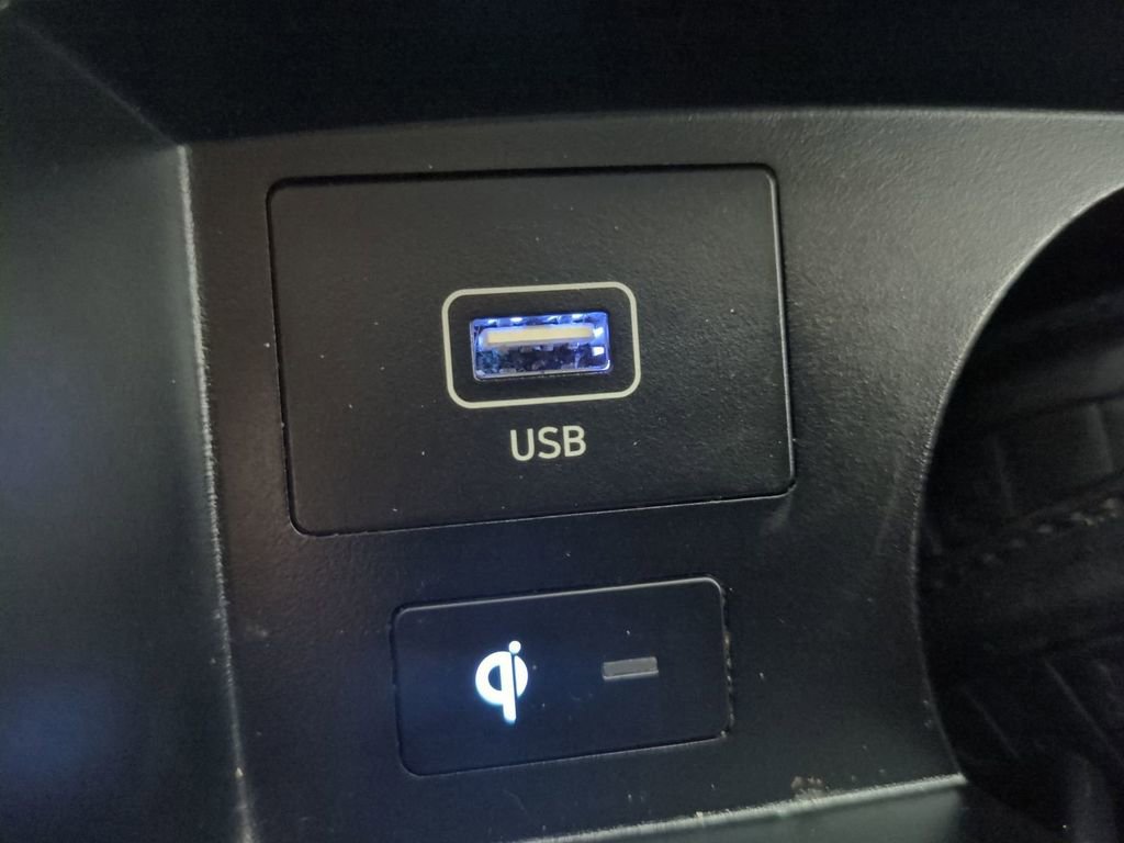 Certified 2022 Hyundai Santa Fe SEL Premium image 28