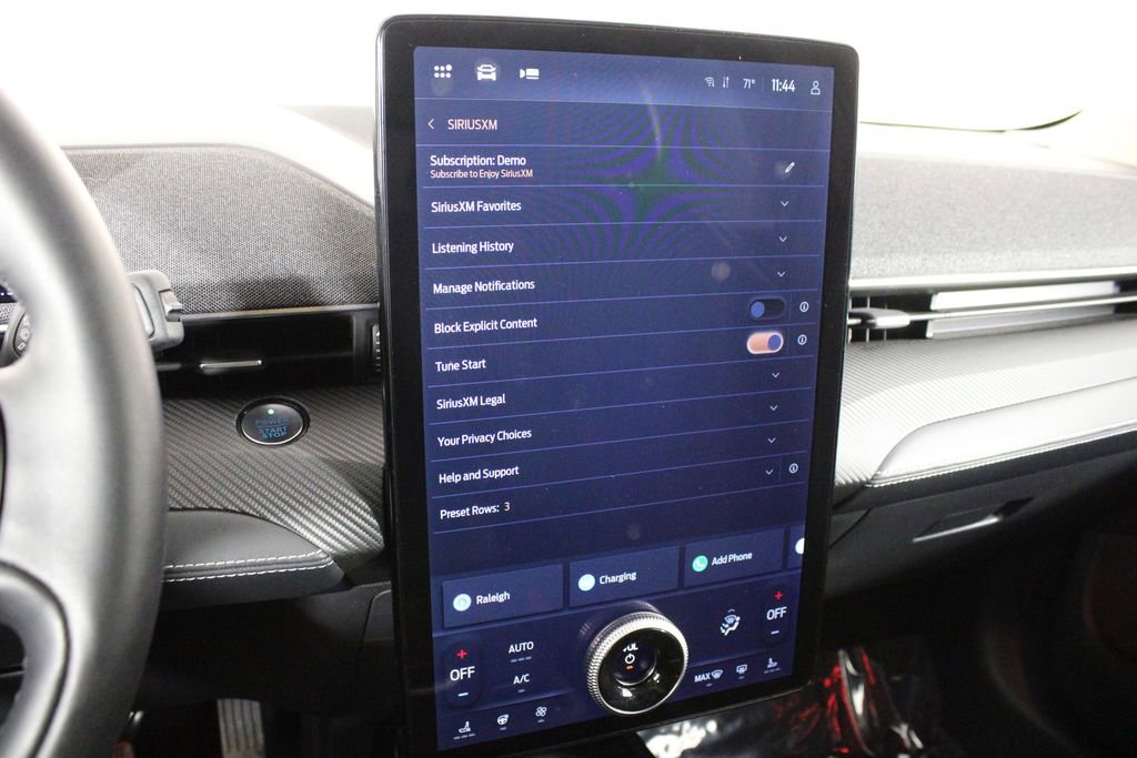 Used 2023 Ford Mustang Mach-E Premium image 34