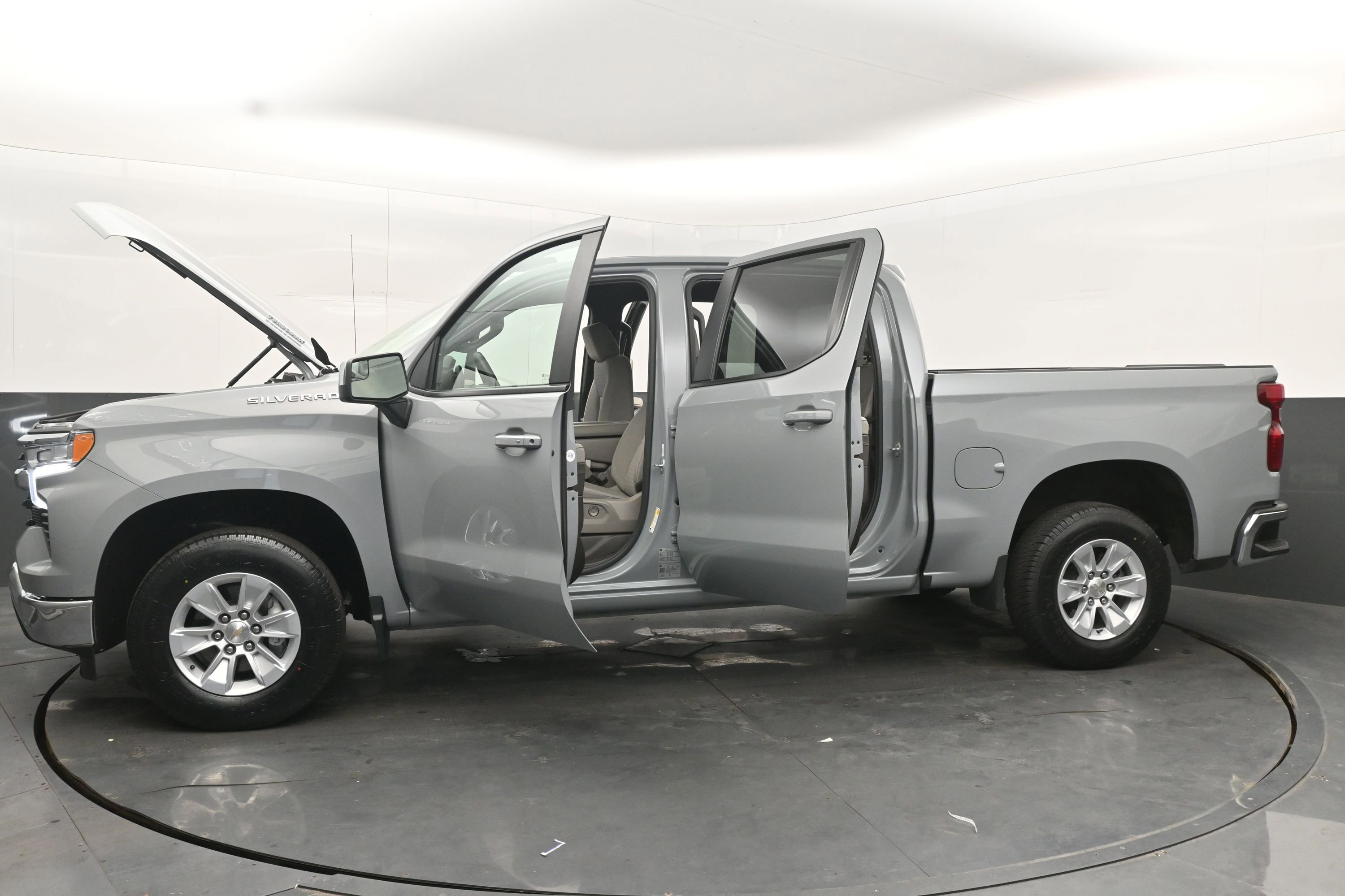 Used 2024 Chevrolet Silverado 1500 LT w/ Protection Package image 41