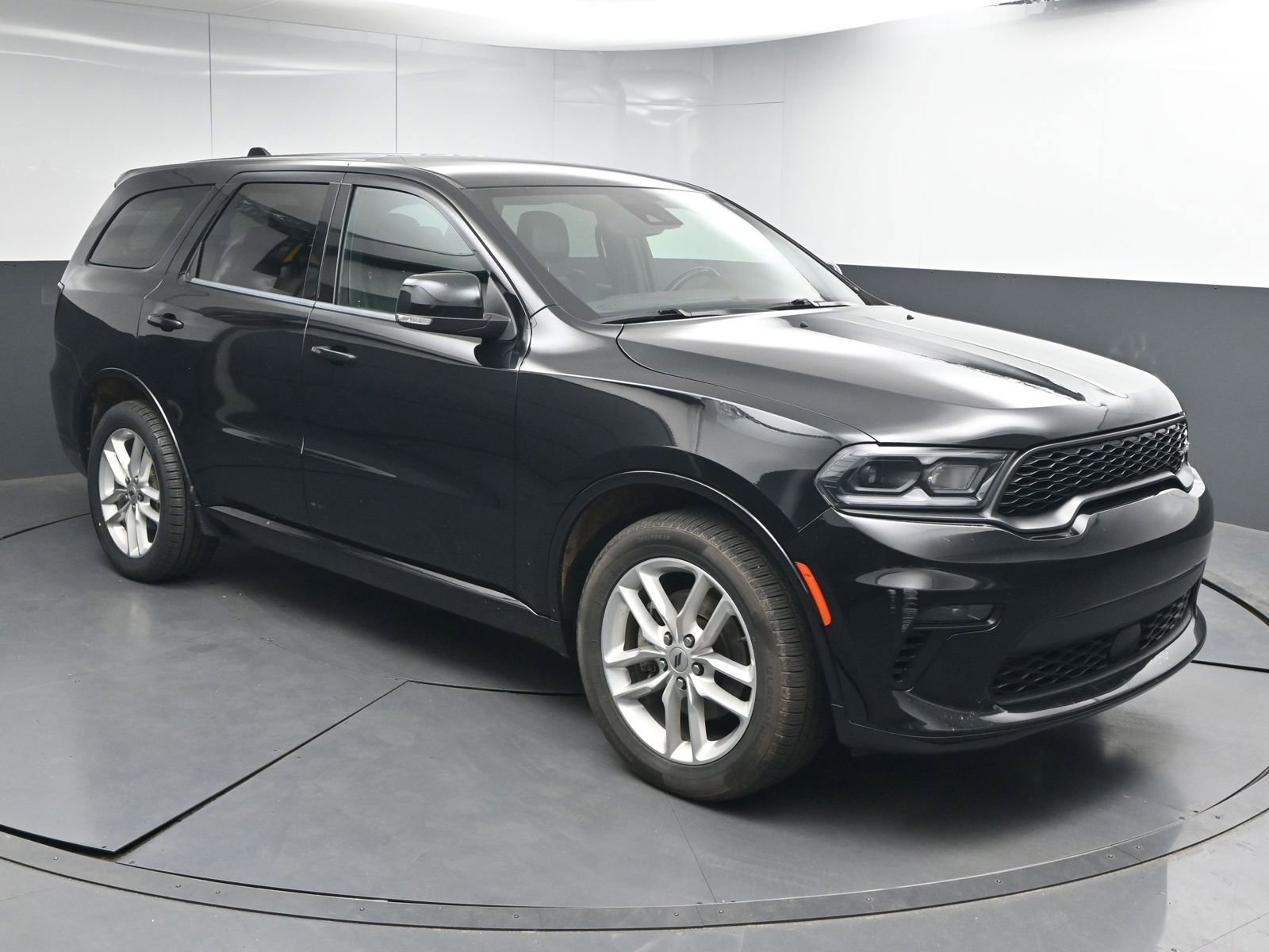 Used 2022 Dodge Durango GT image 1