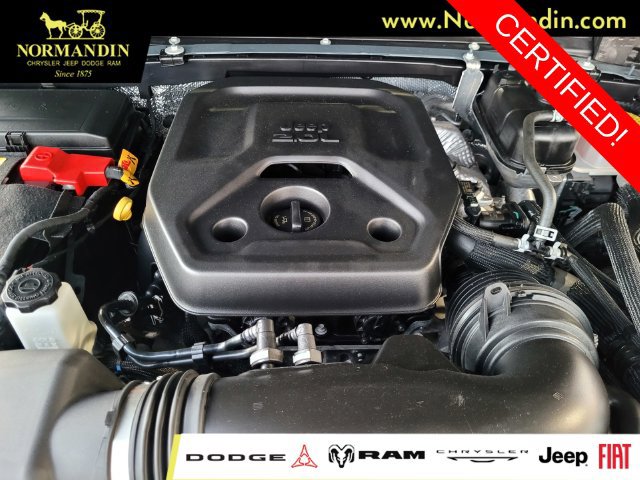 Used 2025 Jeep Wrangler Unlimited Rubicon 4xe w/ Convenience Group AWD/4WD image 20