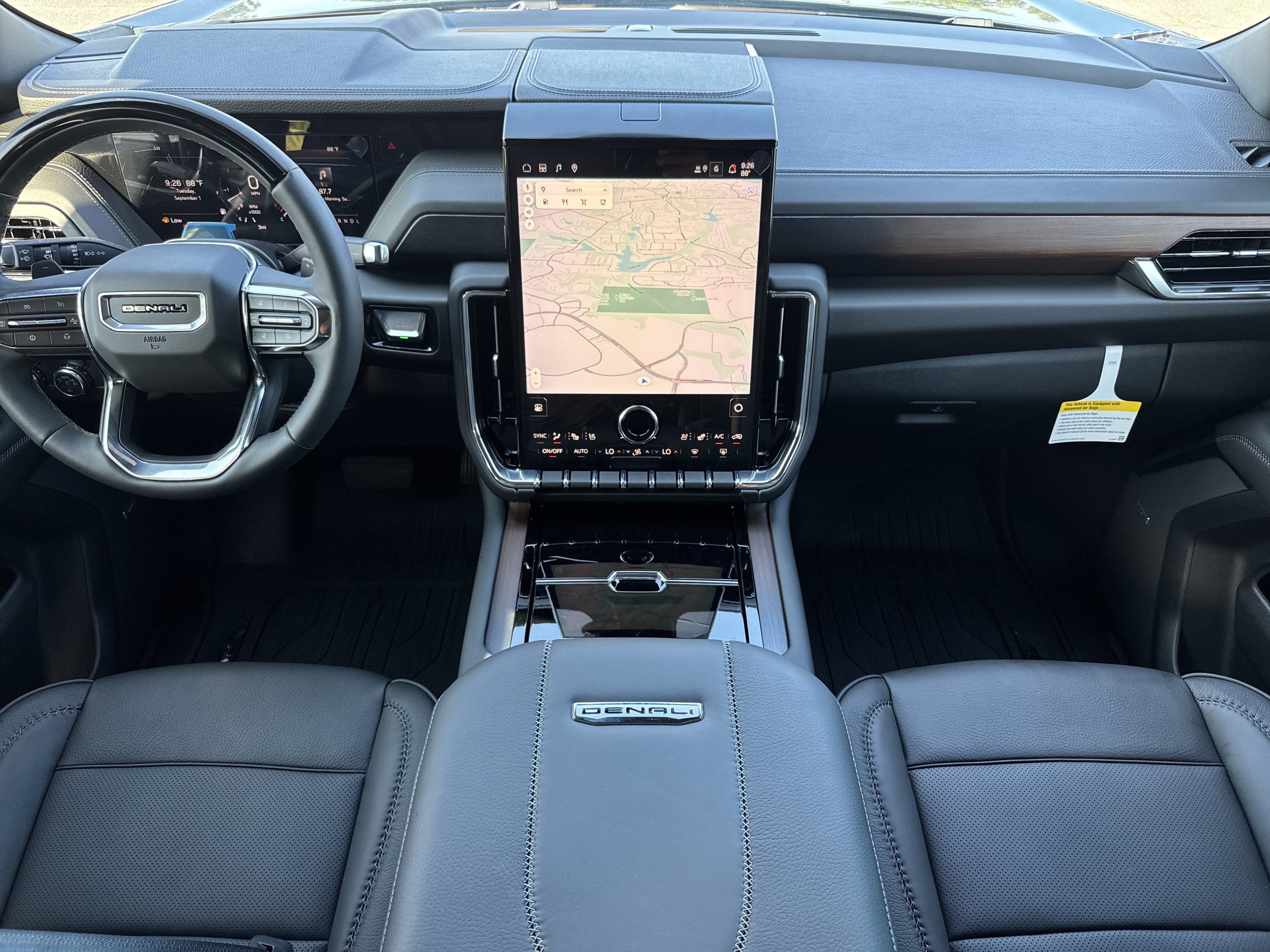 New 2026 GMC Yukon XL Denali w/ Denali Reserve Package RWD image 32