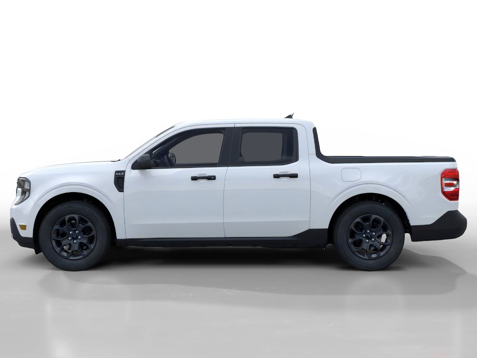 New 2026 Ford Maverick XLT image 3